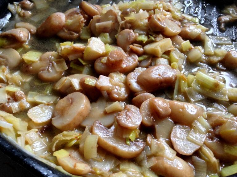 Nudličky stroganoff