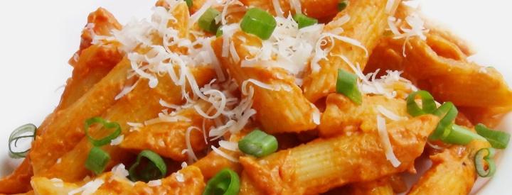 Smetanovo-rajčatová omáčka